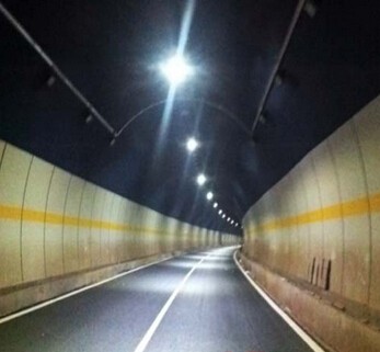 D1 ·@İR(xin)