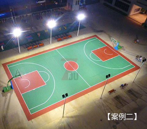 標準戶(hù)外籃球場(chǎng)6組8米立桿球場(chǎng)燈亮燈效果實(shí)拍案例一